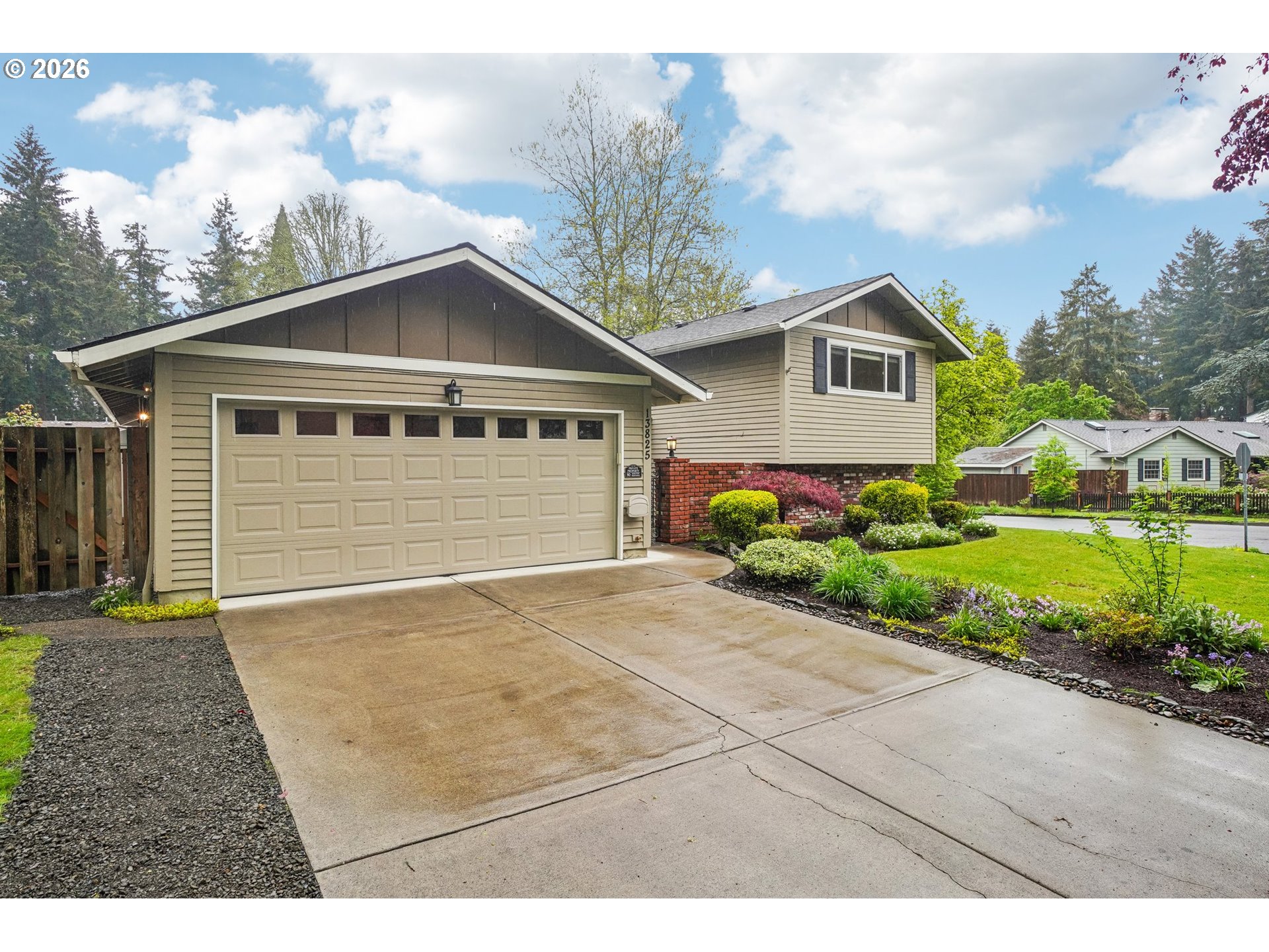 13825 Southwest Hart Road Beaverton, OR 97008 - Photo 3 of 36