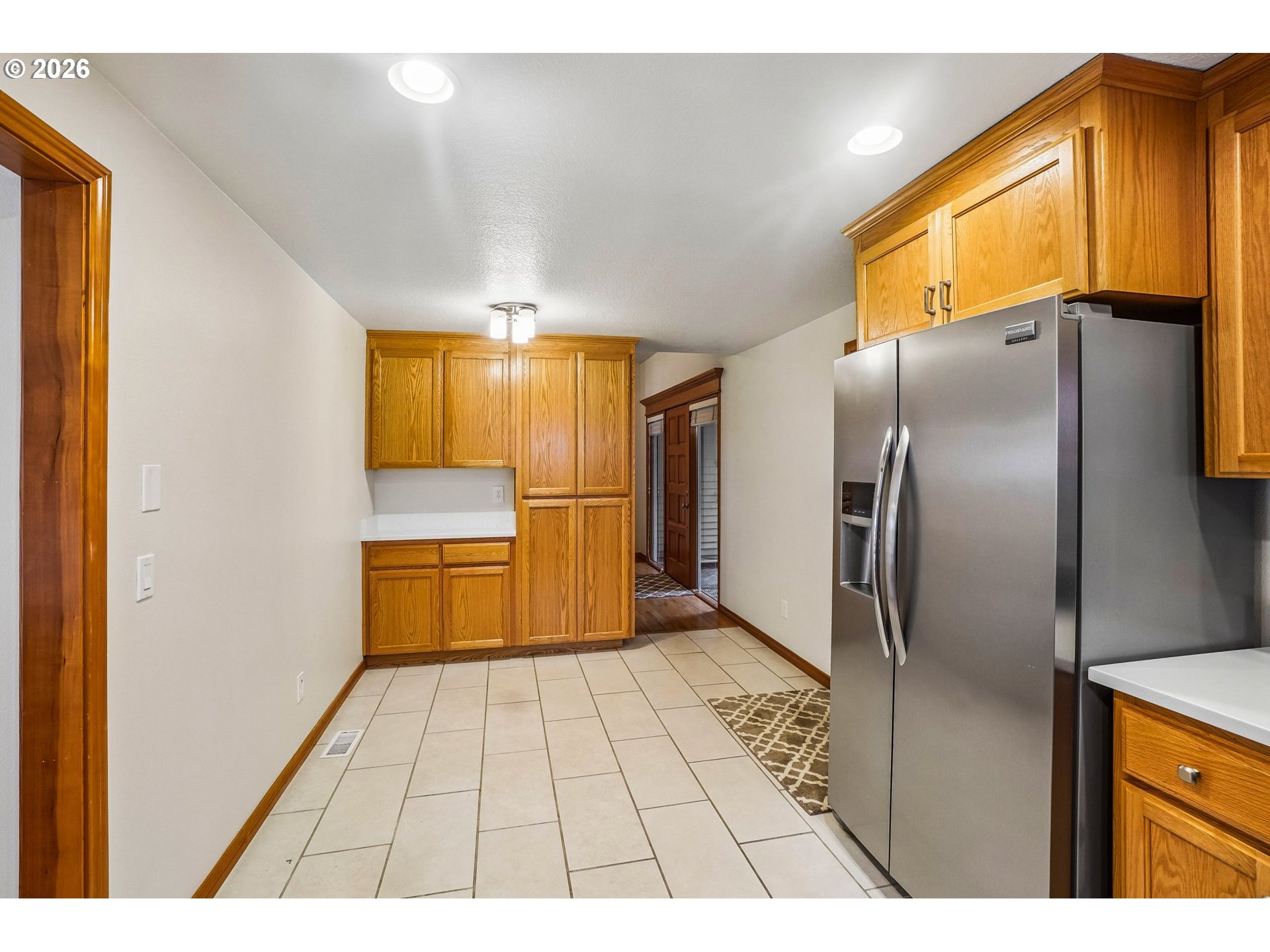 13825 Southwest Hart Road Beaverton, OR 97008 - Photo 10 of 36