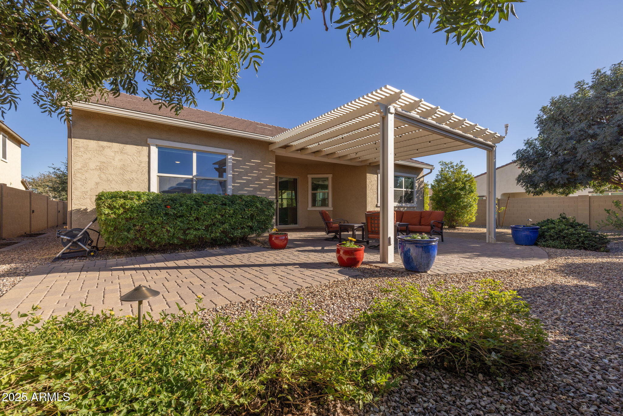 5236 South Excimer Mesa, AZ 85212 - Photo 3 of 85 a view of a chair and table in the house front of the house