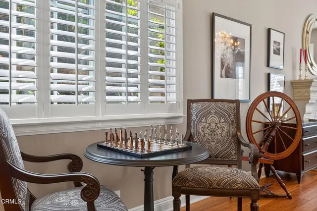 a view of entryway livingroom and hall