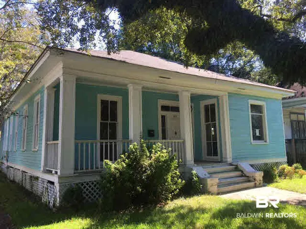 $850 | 251 Tuttle Avenue, Mobile, AL 36604