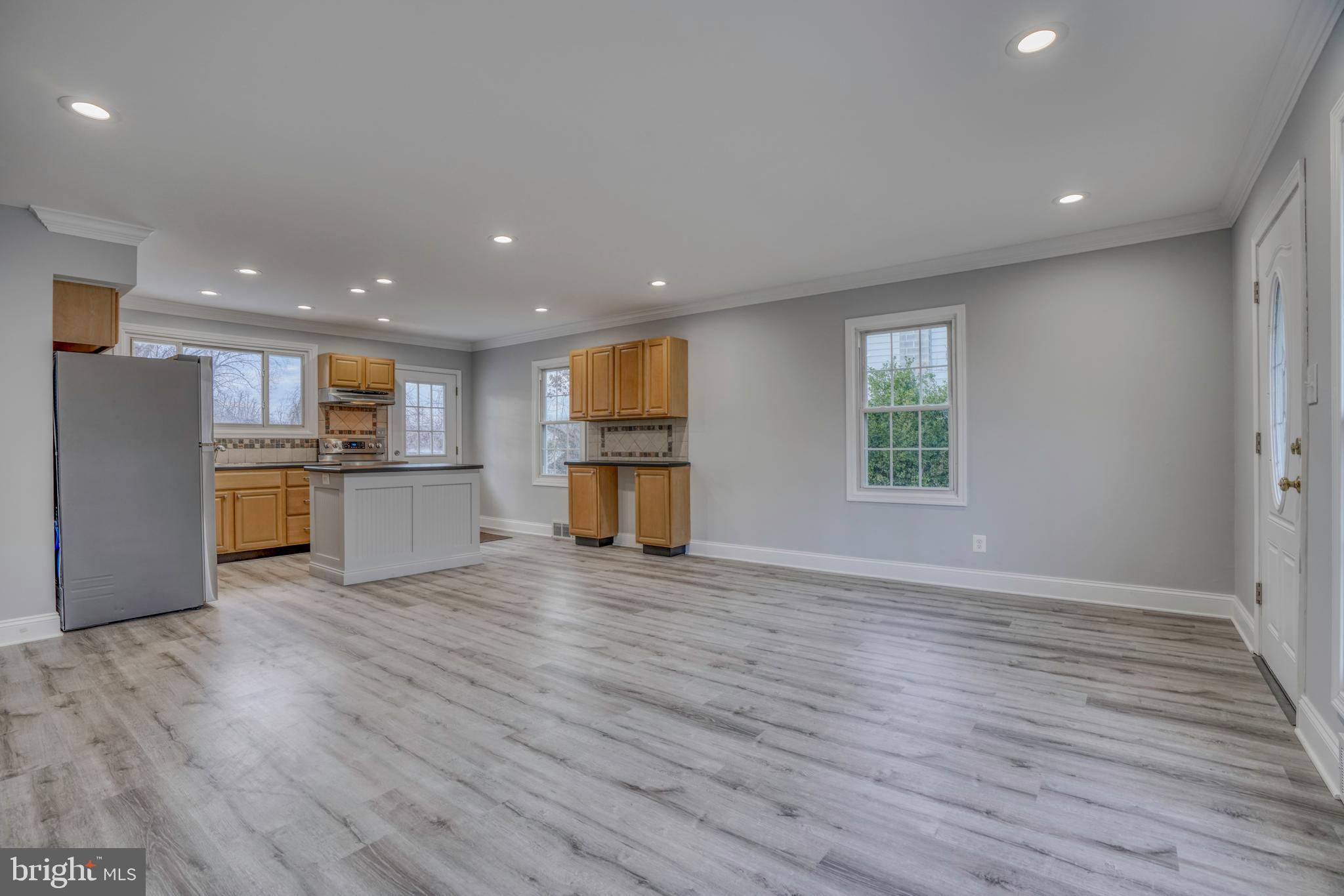 10212 Bird River Road Middle River, MD 21220 - Photo 12 of 43 Gallery Image 12