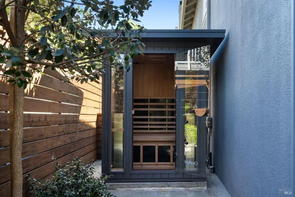 $2,995,000 | 11 Ash Avenue, Kentfield, CA 94904