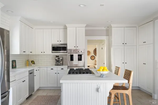 $2,995,000 | 11 Ash Avenue, Kentfield, CA 94904