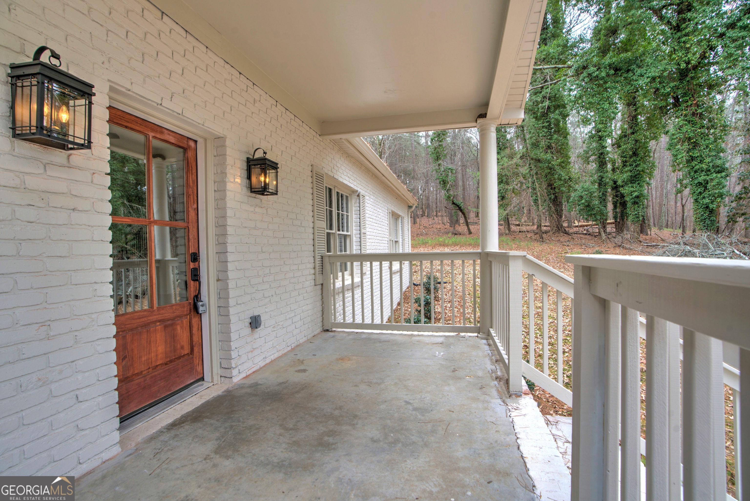 205 Mt Alto Road Southwest Rome, GA 30165 - Photo 5 of 36 a view of balcony with stairs