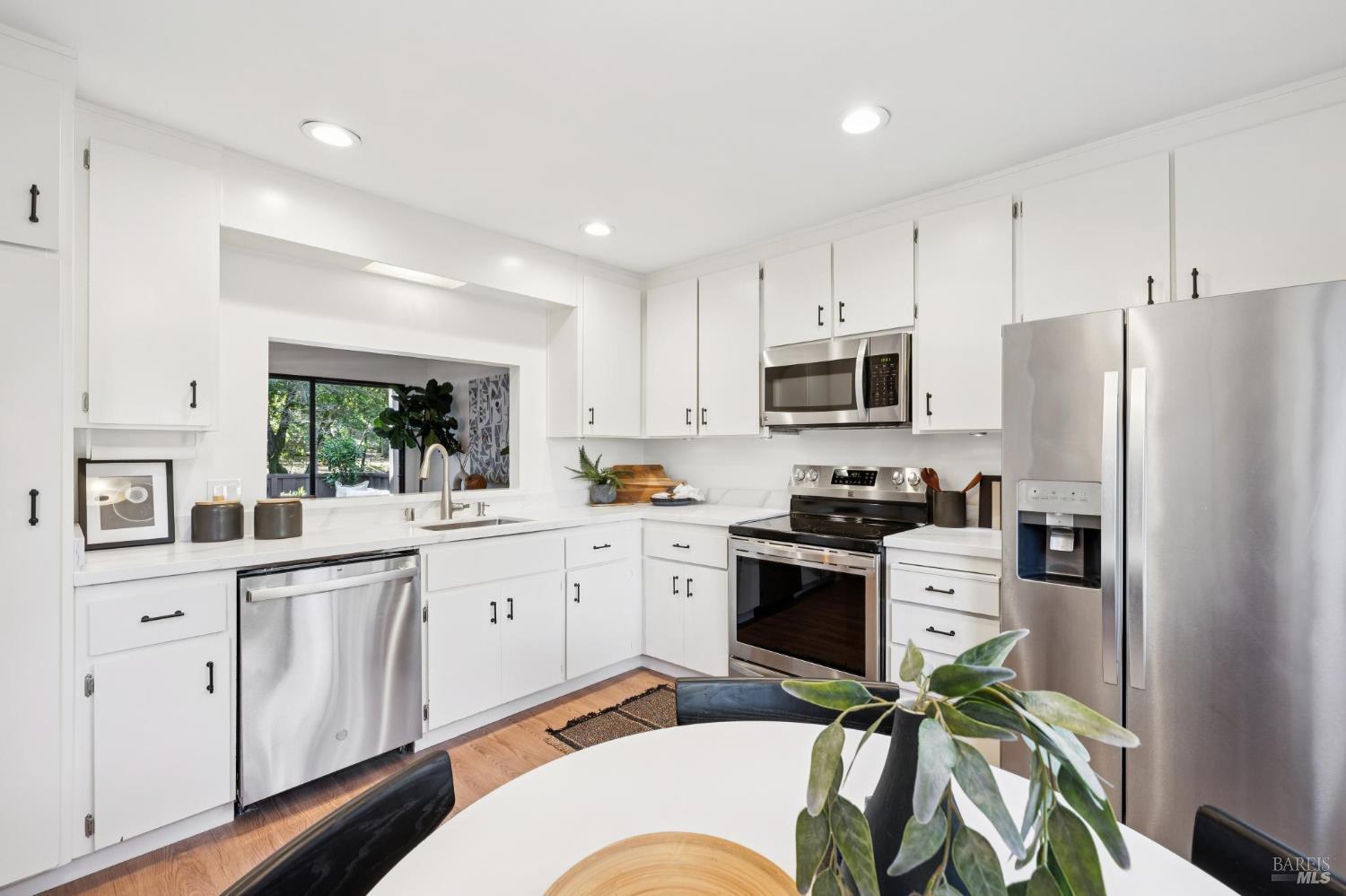 803 Indian Way Novato, CA 94949 - Photo 25 of 61