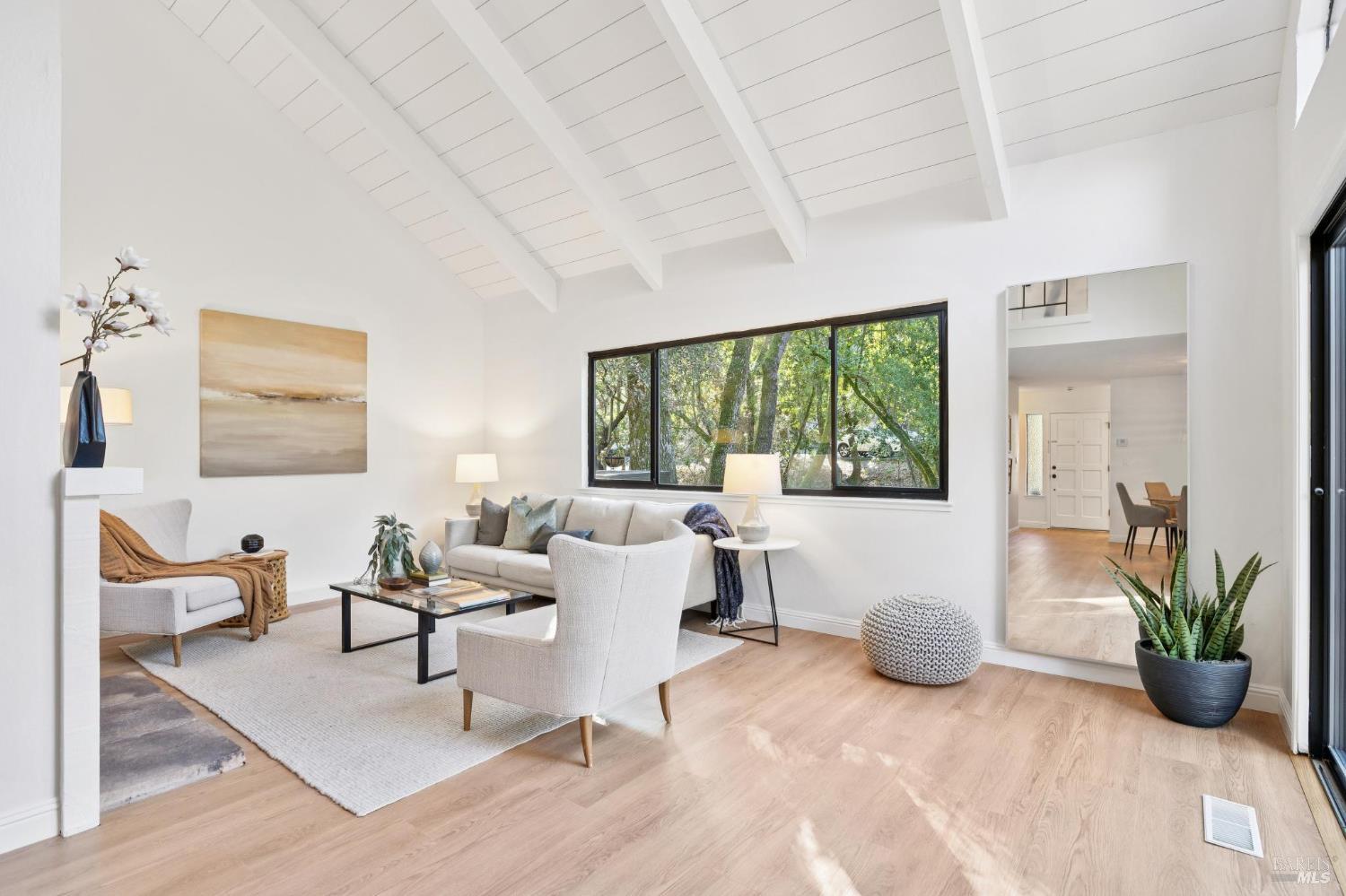 803 Indian Way Novato, CA 94949 - Photo 4 of 61