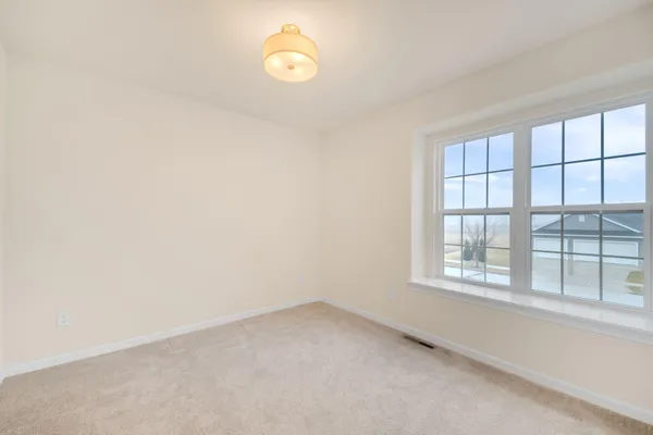 $559,900 | 555 Spur Road, Slinger, WI 53086