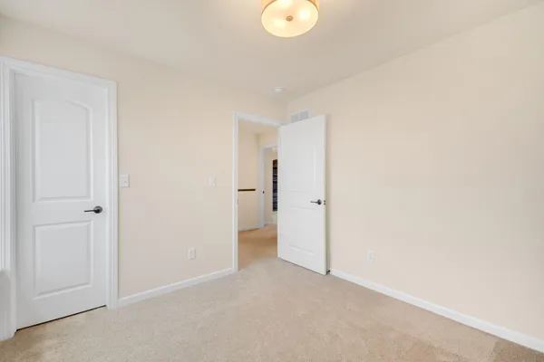 $559,900 | 555 Spur Road, Slinger, WI 53086