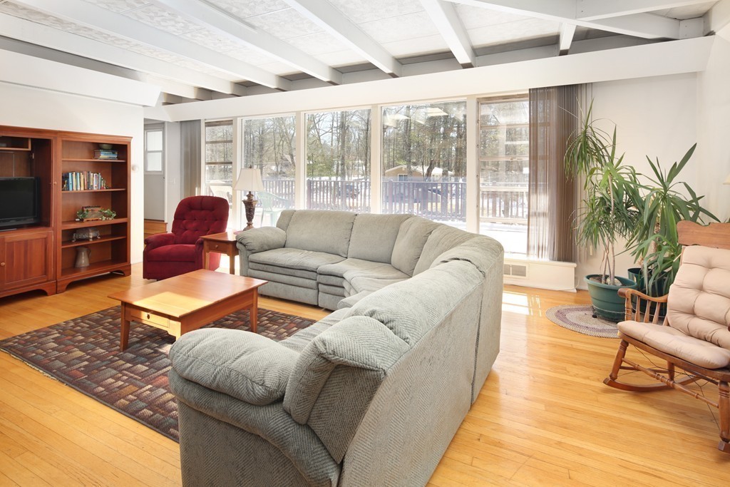 12 Lyman Wheelock Road Easton, MA 02375 - Photo 3 of 29 Gallery Image 3