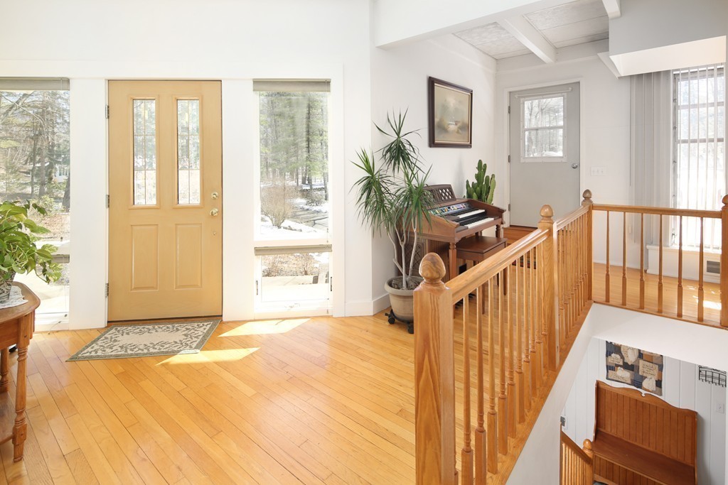 12 Lyman Wheelock Road Easton, MA 02375 - Photo 5 of 29 Gallery Image 5