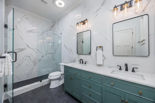 $699,900 | 33 Eagle Place, Freeport, FL 32439