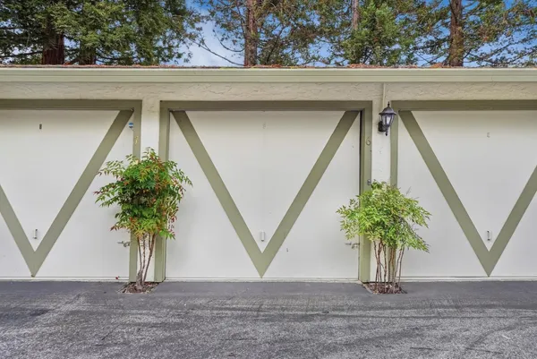 $1,390,000 | 38 Devonshire Avenue, Unit 6, Mountain View, CA 94043