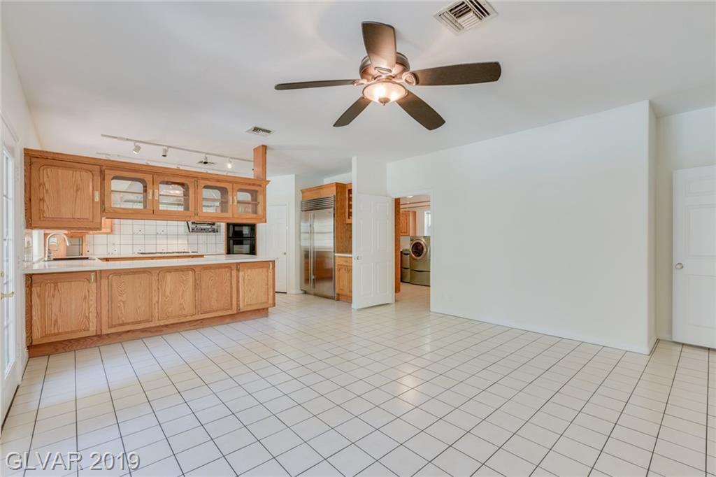 29 Pheasant Ridge Drive Henderson, NV 89014 - Photo 15 of 47 Gallery Image 15