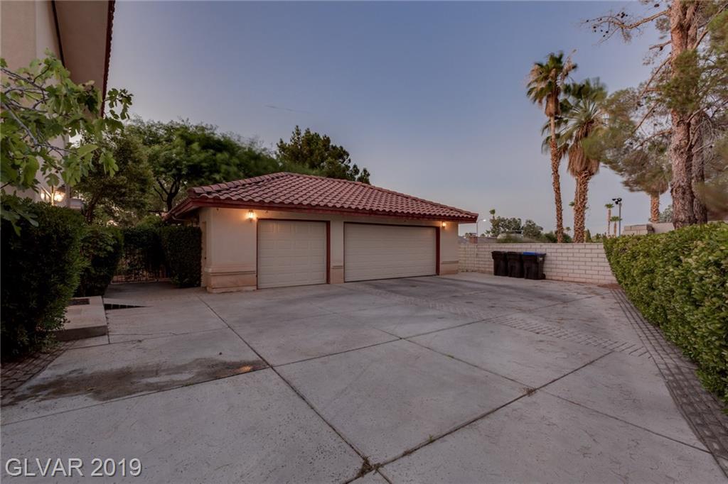 29 Pheasant Ridge Drive Henderson, NV 89014 - Photo 6 of 47 Gallery Image 6