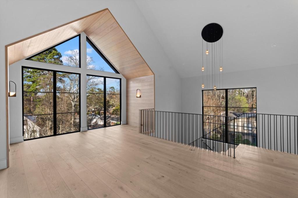 843 Yorkshire Road Northeast Atlanta, GA 30306 - Photo 24 of 65 a view of an entryway