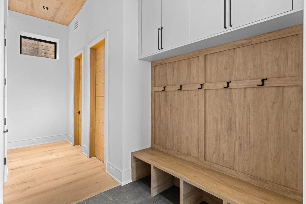 843 Yorkshire Road Northeast Atlanta, GA 30306 - Photo 6 of 65 a view of room with wooden floor