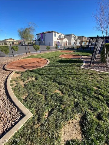 $2,200 | 828 Royal Beekman Street, Henderson, NV 89011