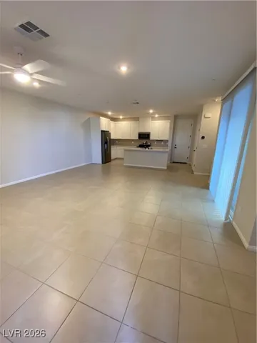 $2,200 | 828 Royal Beekman Street, Henderson, NV 89011