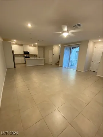 $2,200 | 828 Royal Beekman Street, Henderson, NV 89011