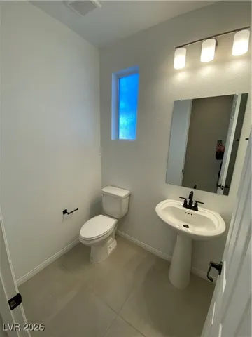 $2,200 | 828 Royal Beekman Street, Henderson, NV 89011