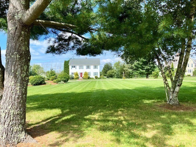 60 Osgood Road Sterling, MA 01564 - Photo 2 of 41 Gallery Image 2