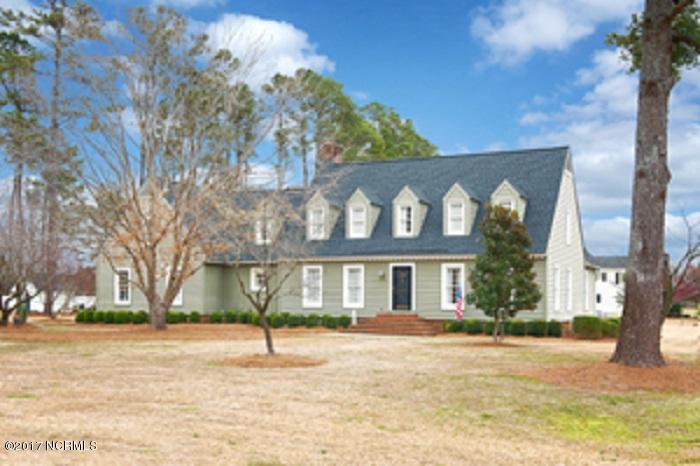 307 Fox Ridge Road Warsaw, NC 28398 - Photo 1 of 22 LudlumHouse016