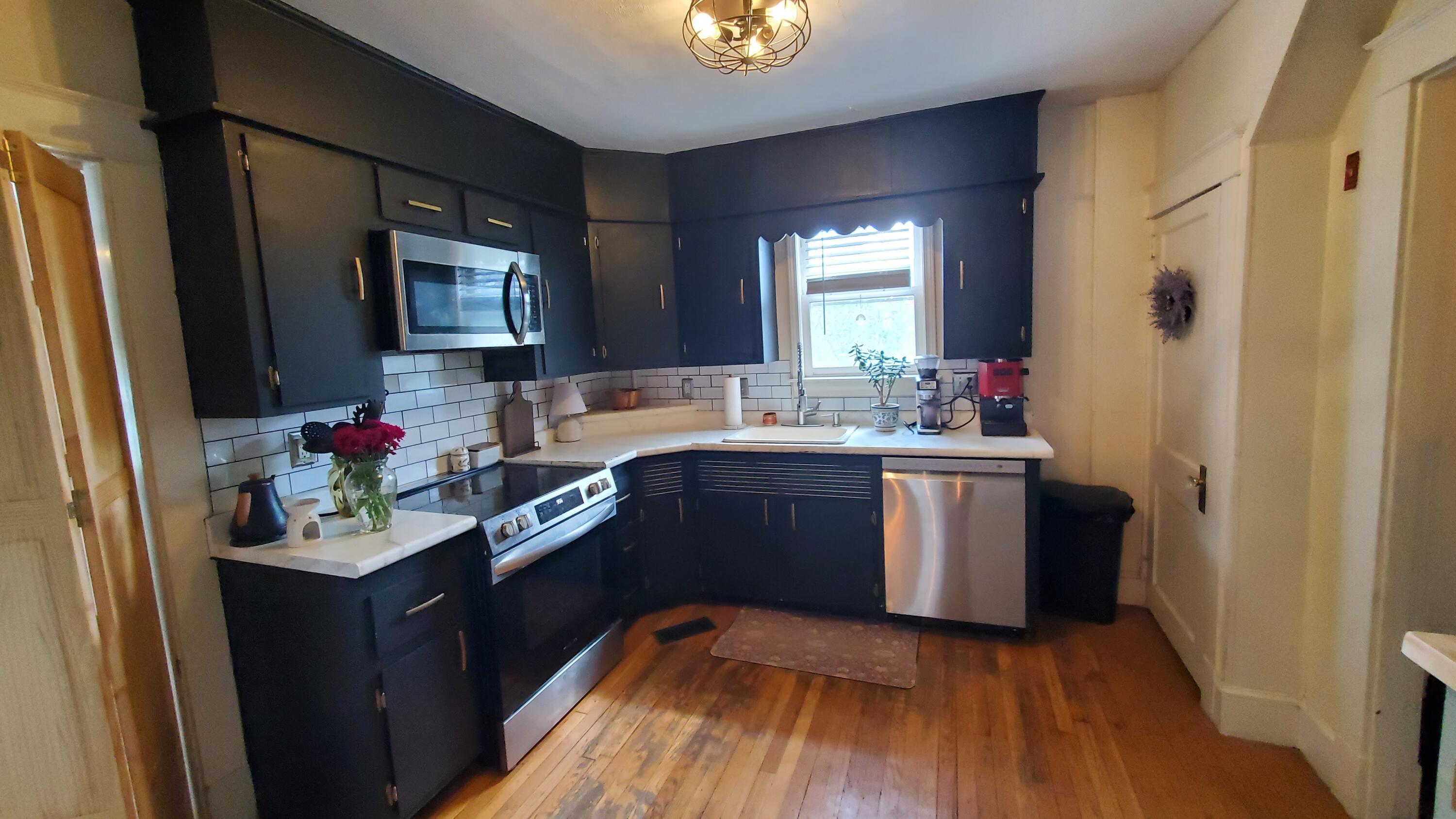 84 14th Street Bangor, ME 04401 - Photo 17 of 61 20260512_150103