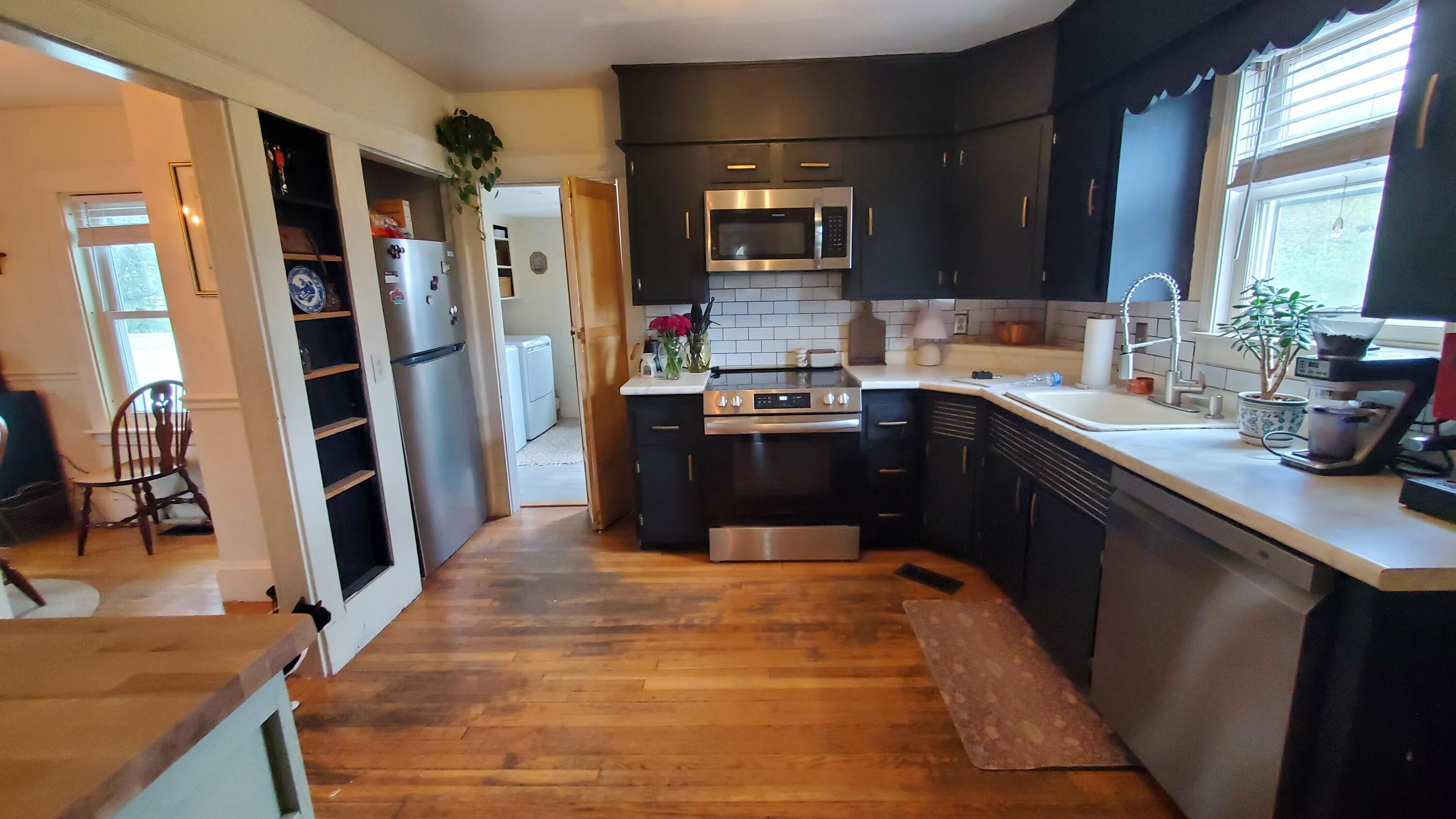 84 14th Street Bangor, ME 04401 - Photo 22 of 61 20260512_150354