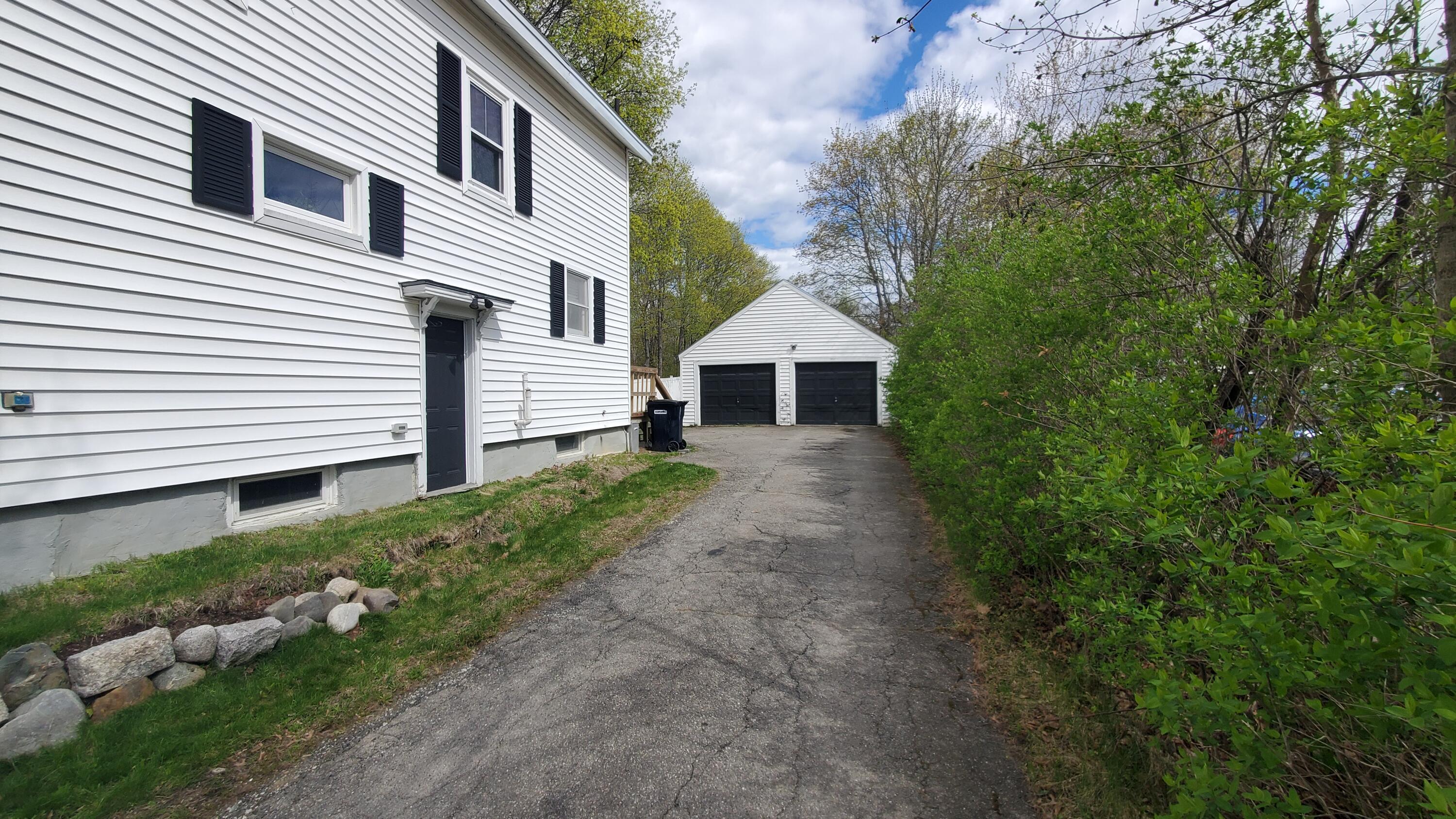 84 14th Street Bangor, ME 04401 - Photo 3 of 61 20260512_145920