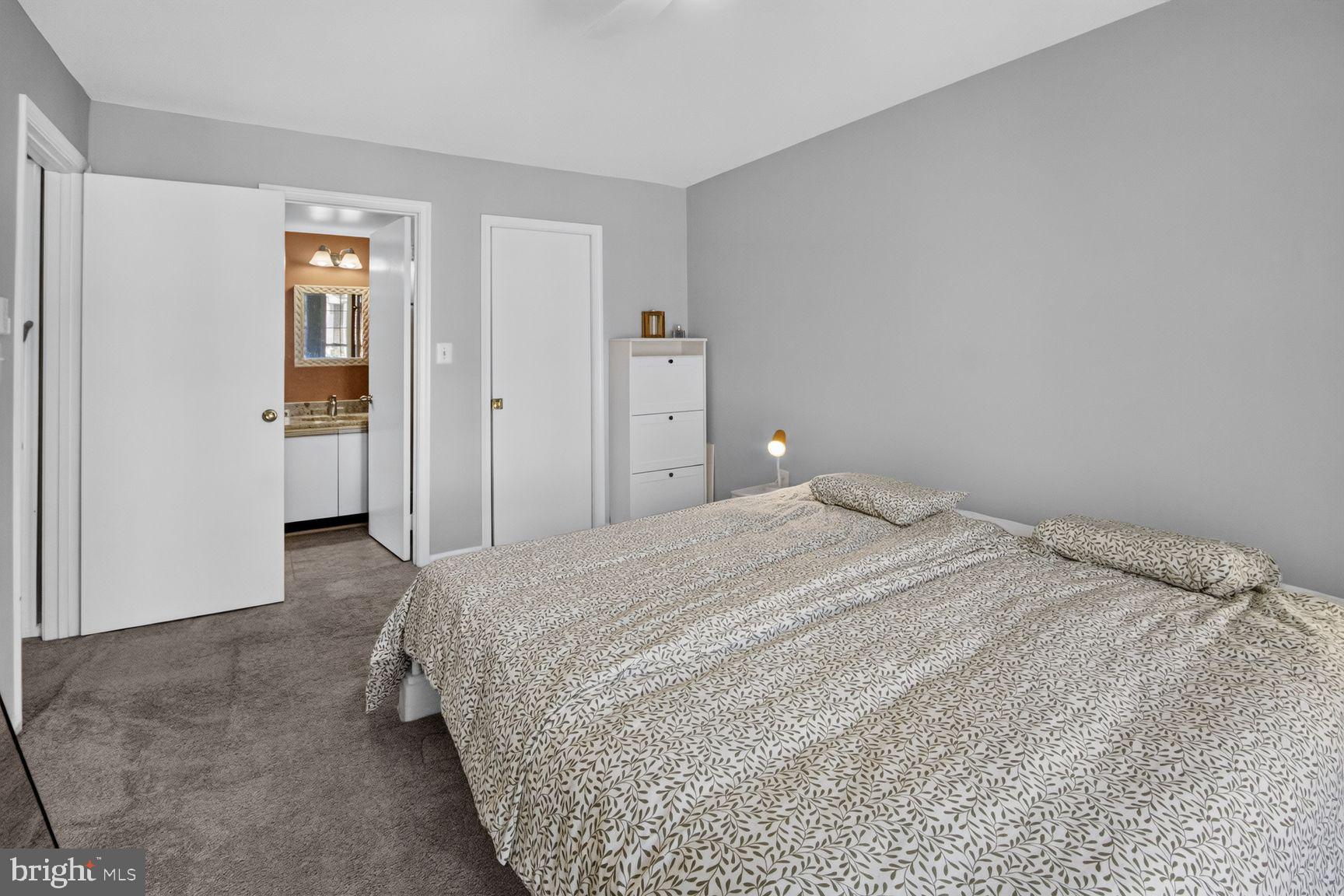 4531 28th Road South, Unit F Arlington, VA 22206 - Photo 16 of 23 Gallery Image 16