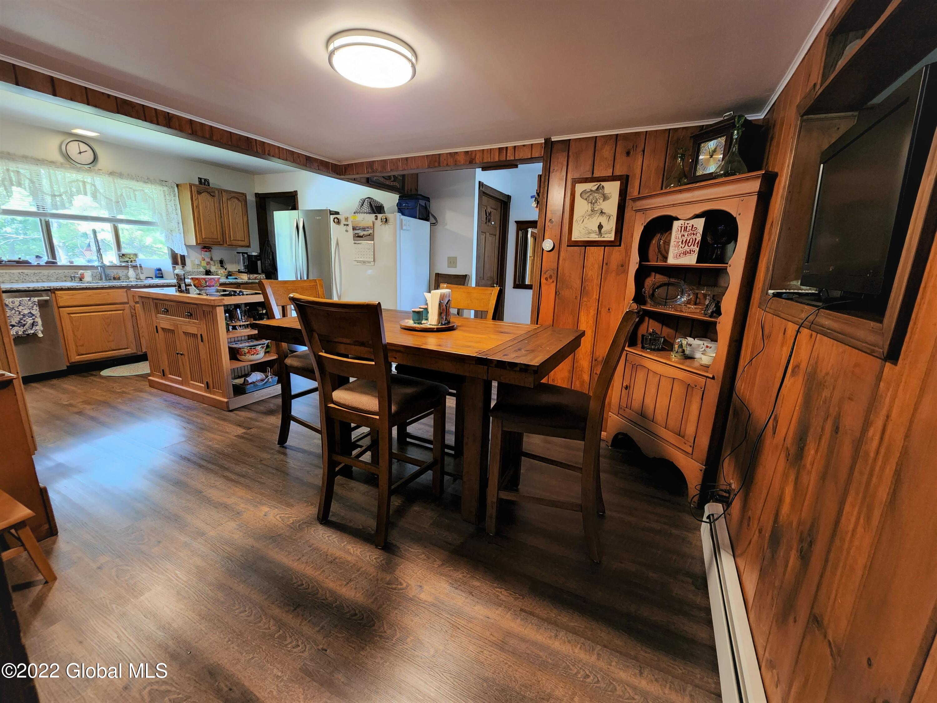 41 Church Road Rensselaerville, NY 12122 - Photo 9 of 28 dining