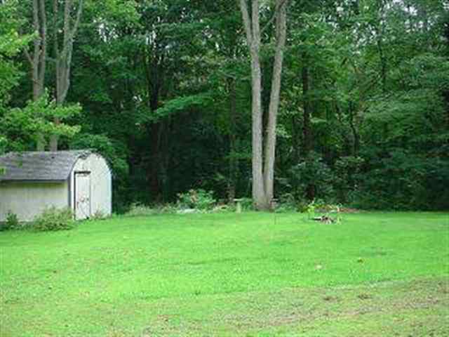 8530 Jackman Road Temperance, MI 48182 - Photo 8 of 14 684037-7.JPG