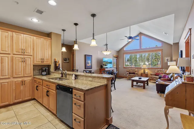 $625,000 | 2151 North Main Street, Unit 349, Coeur D'Alene, ID 83814
