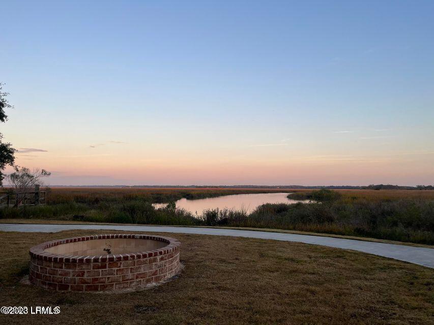 17 Middle Is Street Beaufort, SC 29907 - Photo 6 of 9 sunset