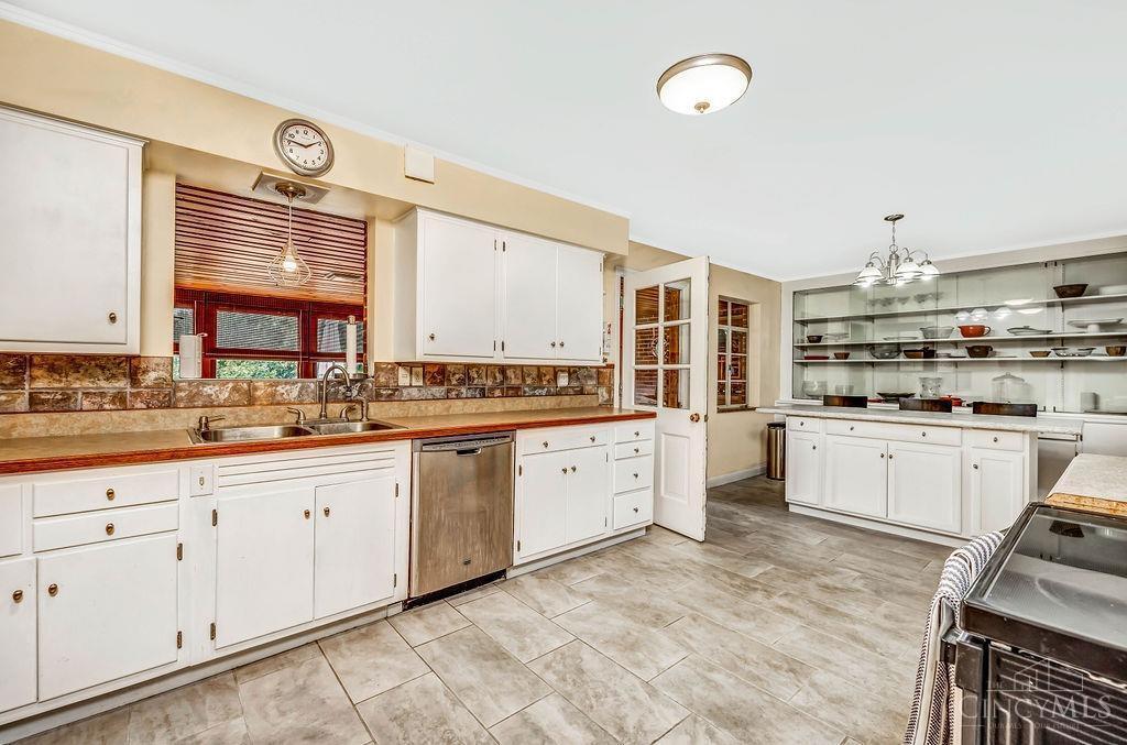 713 Maplewood Road Hamilton, OH 45013 - Photo 18 of 49 Gallery Image 18