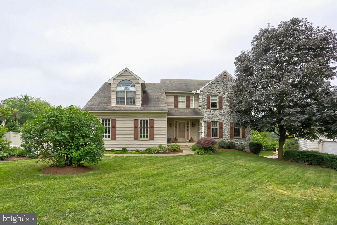 2722 Kreider Road Lititz, PA 17543 - Photo 2 of 56