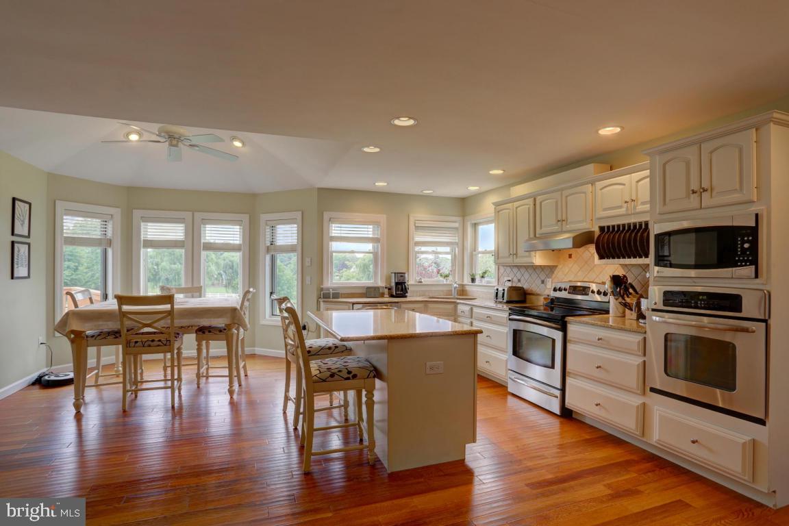 2722 Kreider Road Lititz, PA 17543 - Photo 16 of 56