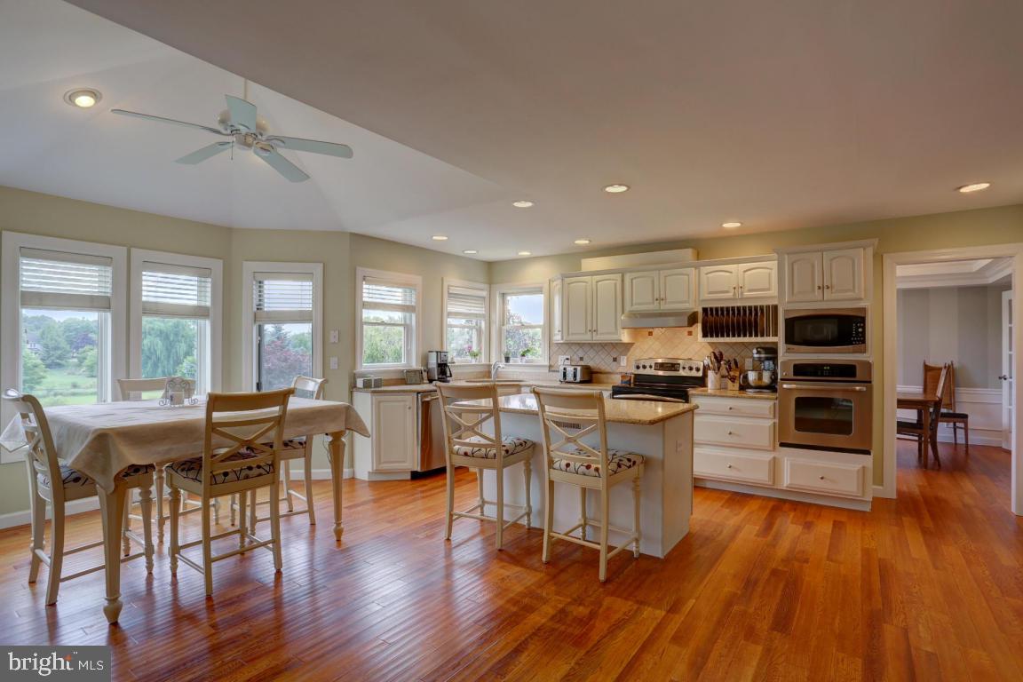 2722 Kreider Road Lititz, PA 17543 - Photo 21 of 56