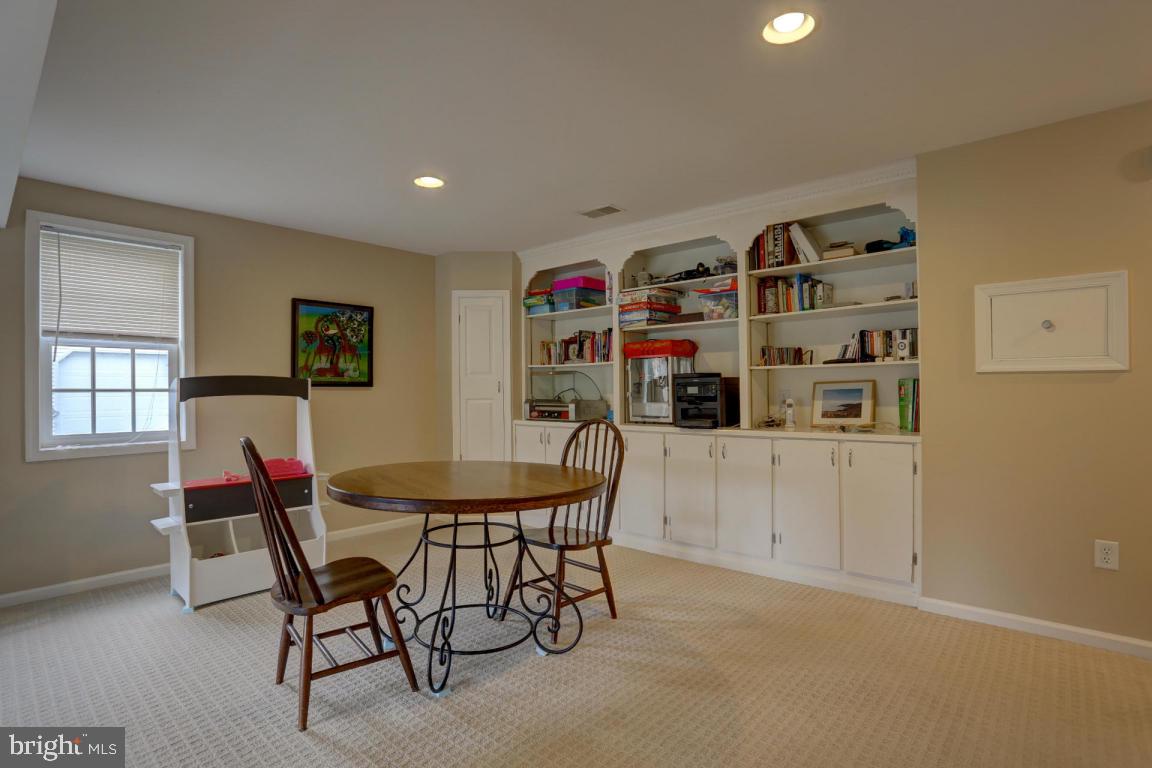 2722 Kreider Road Lititz, PA 17543 - Photo 44 of 56