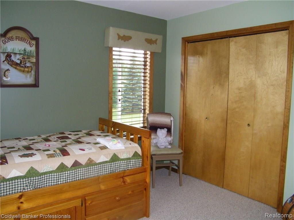 5938 Old State Road North Branch, MI 48461 - Photo 15 of 31 100_3782.jpg