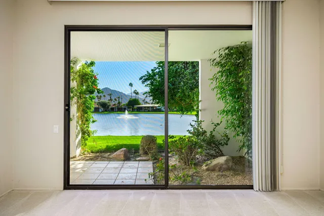 $727,000 | 77947 Lago Drive, La Quinta, CA 92253