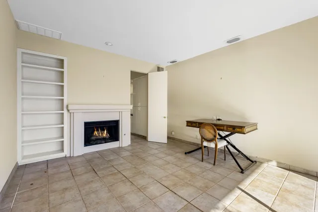 $727,000 | 77947 Lago Drive, La Quinta, CA 92253