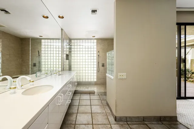 $727,000 | 77947 Lago Drive, La Quinta, CA 92253