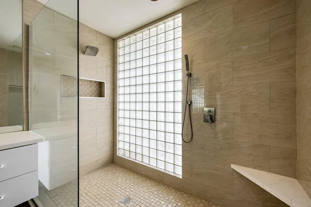 $727,000 | 77947 Lago Drive, La Quinta, CA 92253