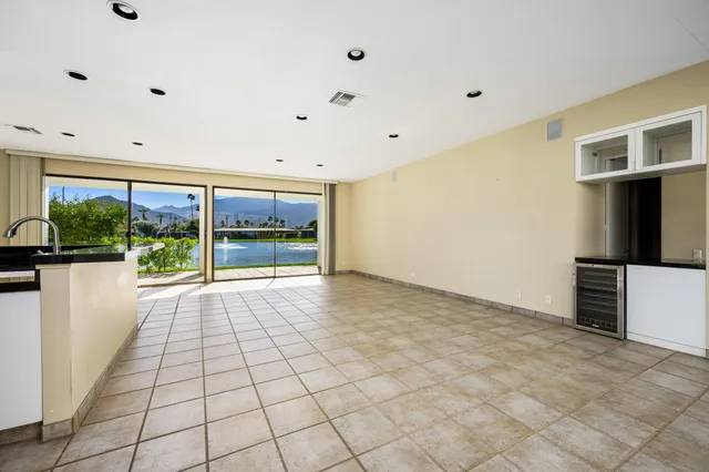 $727,000 | 77947 Lago Drive, La Quinta, CA 92253