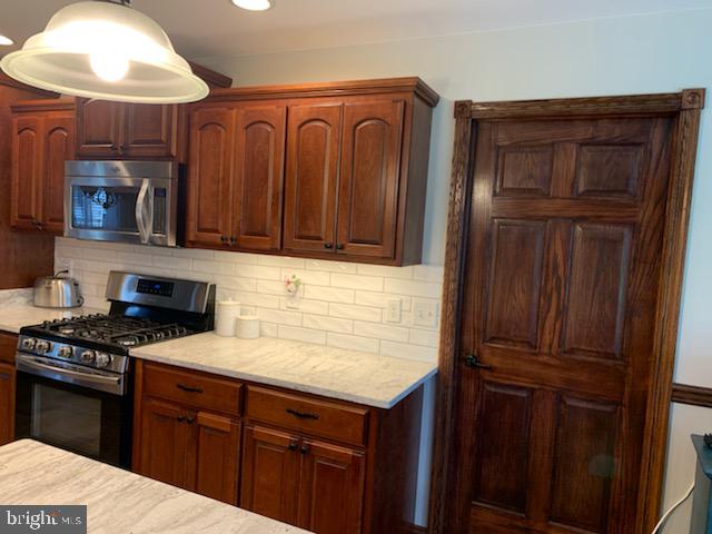 2460 Cornwall Road, Unit 146 Chambersburg, PA 17202 - Photo 11 of 22 Gallery Image 11