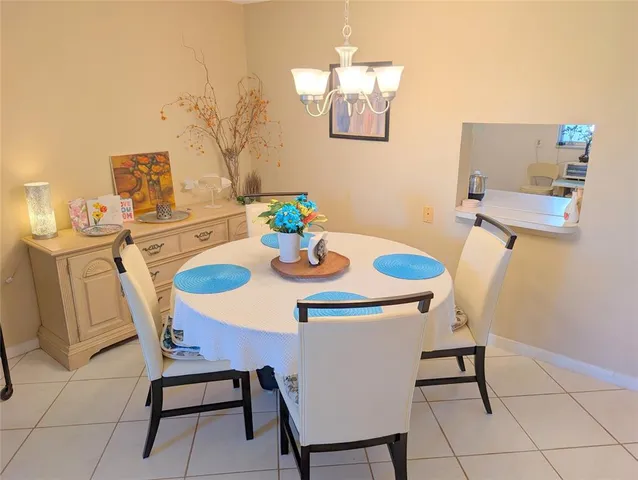 $129,900 | 330 Northeast 26th Avenue, Unit 318, Boynton Beach, FL 33435