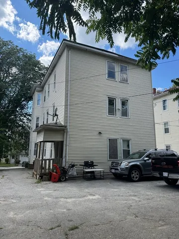 $589,900 | 4 Fay Street, Worcester, MA 01604