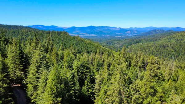 $269,500 | 1522 Alpine Drive, Fernwood, ID 83830